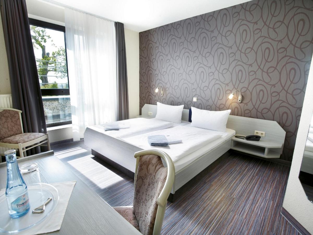 Landsknecht Hotel 3*
